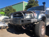 N60 Facelift Bullbar for 1997-2005 Hilux with Black Finish and LED Lights