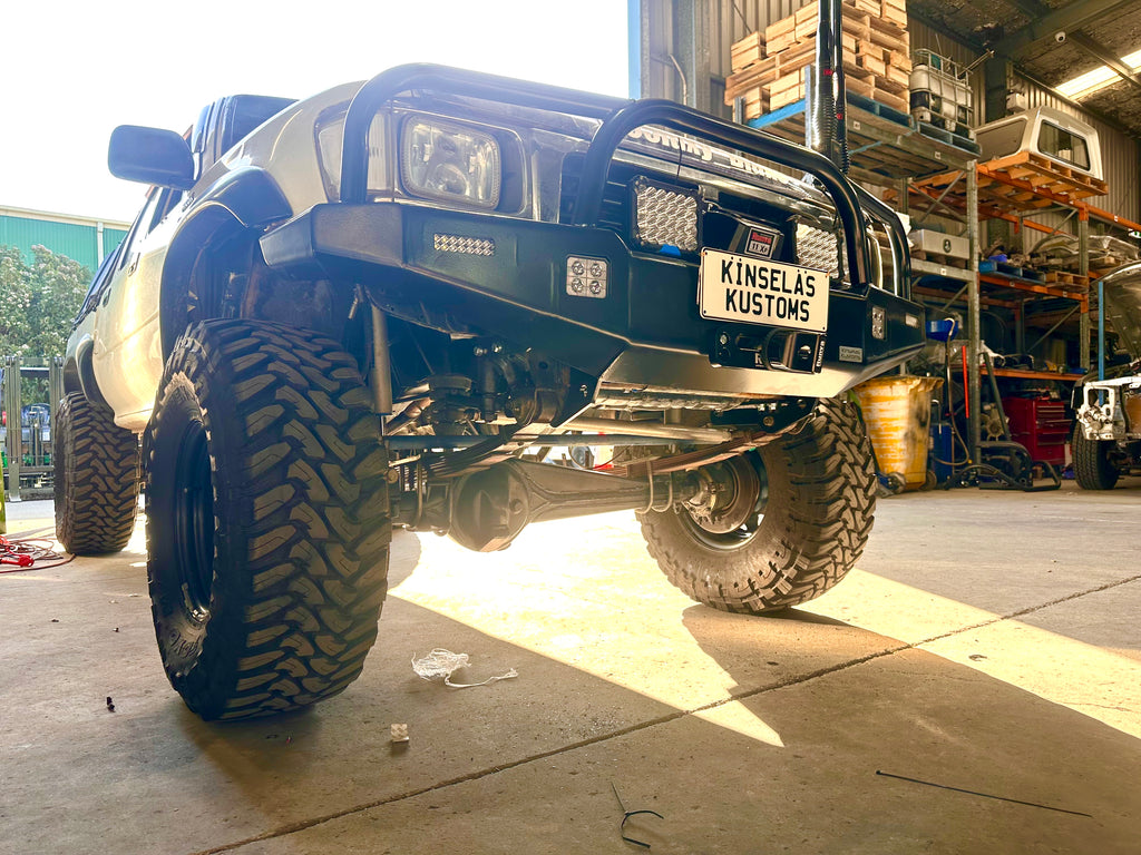 LN106 High Clearance Winch Bullbar with LED Lights – Kinselas kustoms
